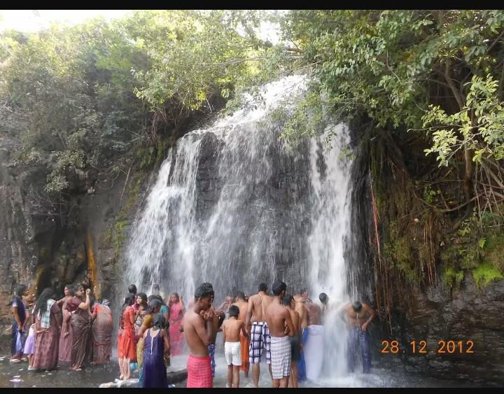 Hotel Gowri Sankar Ambasamudram Bagian luar foto