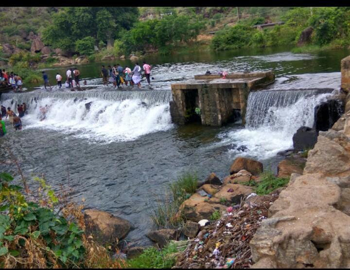 Hotel Gowri Sankar Ambasamudram Bagian luar foto