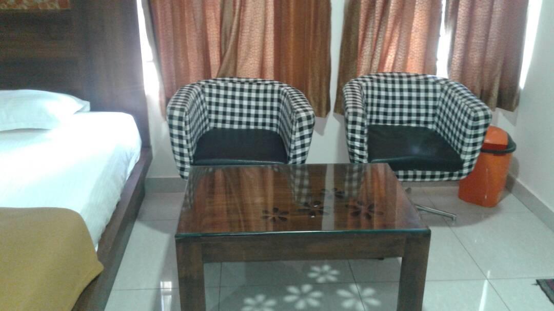 Hotel Gowri Sankar Ambasamudram Bagian luar foto